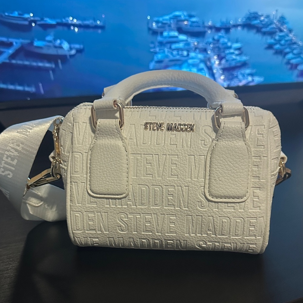 Steve Madden Mini Crossbody Satchel ✨
